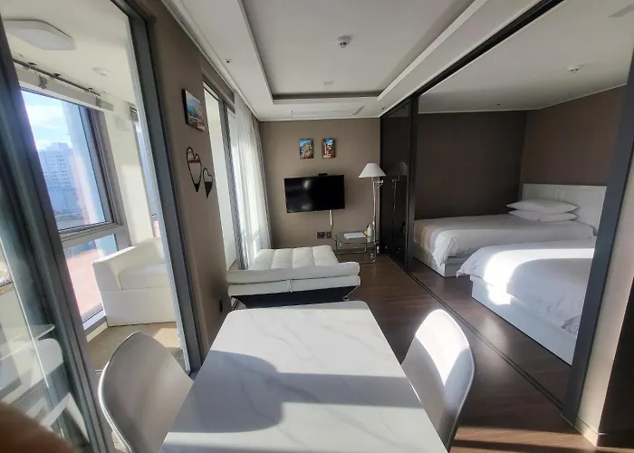 Hotel #elbon The 4*